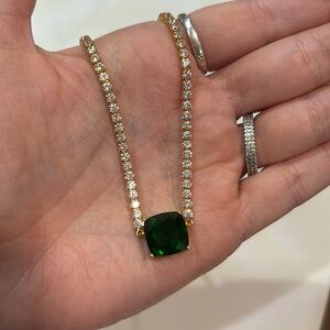 NWT Elegant Green Necklace by Rachel Zoe